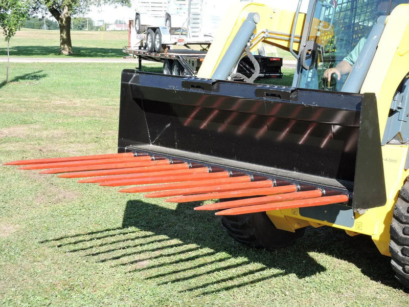 Load image into Gallery viewer, Experience reliable and versatile manure handling with Berlon Industries&#39; Master Tool Manure Fork for Skid Steer and Tractor use.
